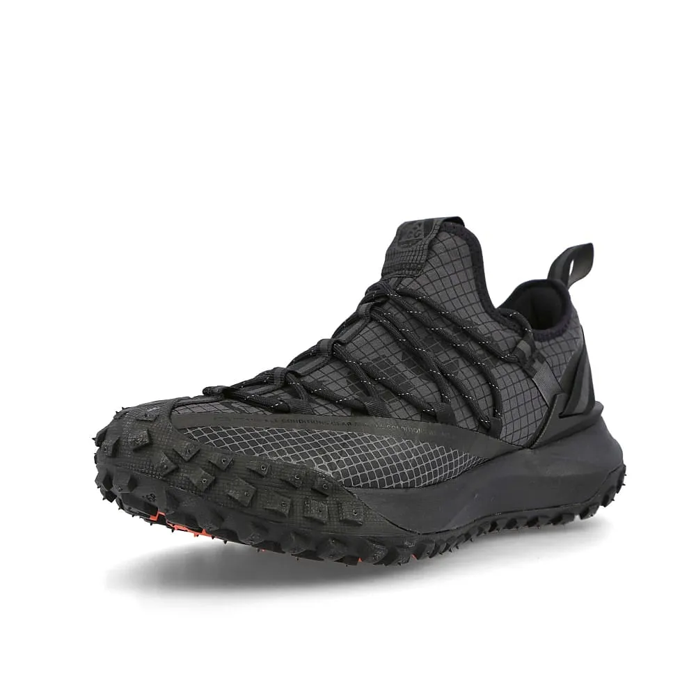 acg mountain fly low