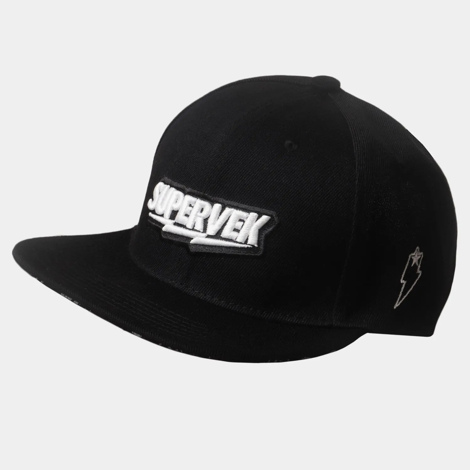 Classic Veker Snapback Black