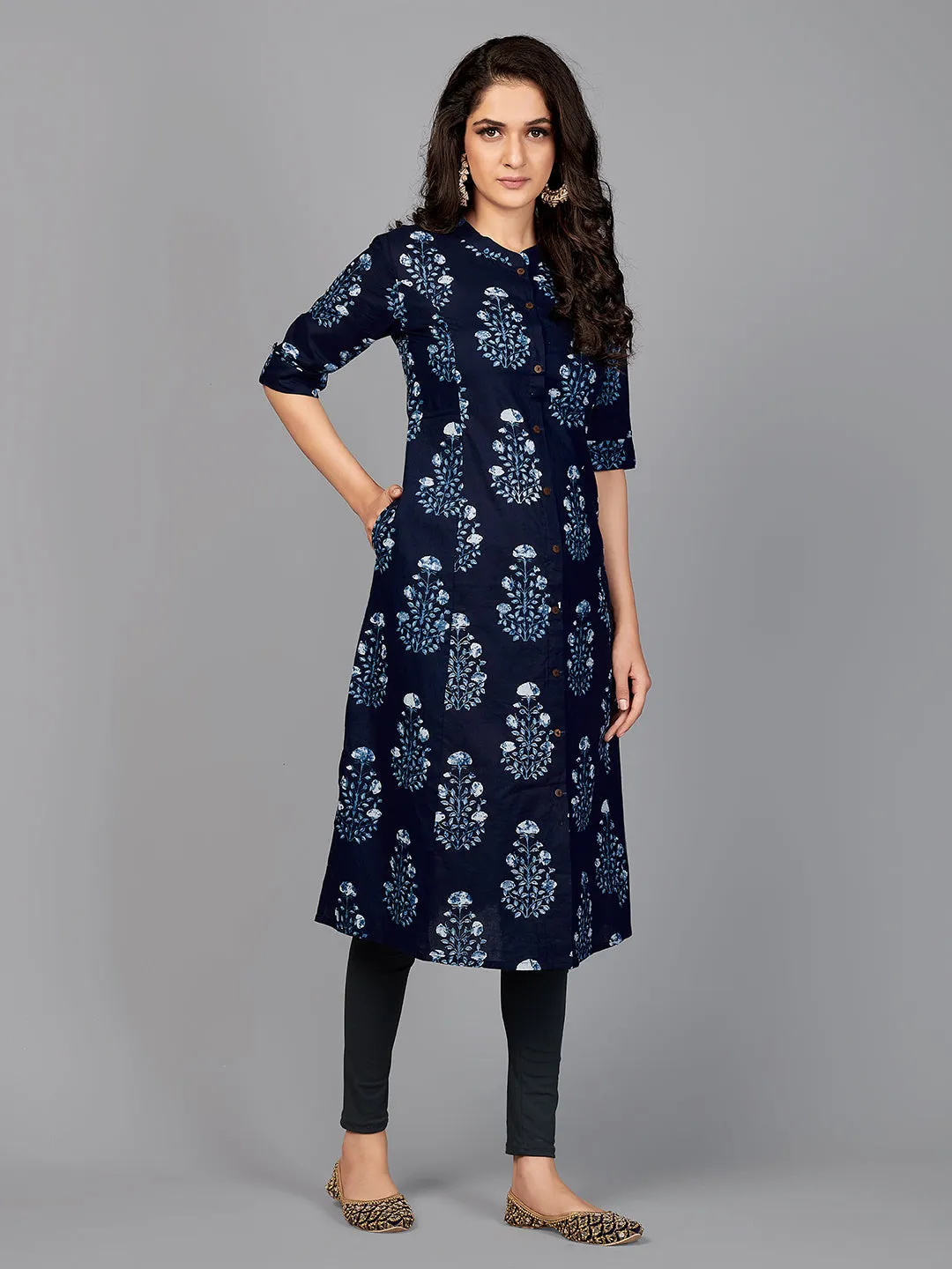 Women'S Block Print A-Line Cotton Indigo Stitched Kurta With Multiple Slit