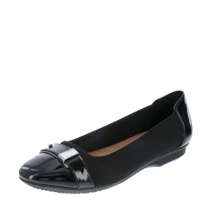 Women's Corey Flat