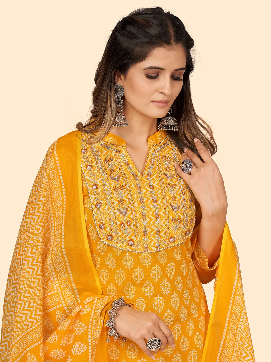 Women'S Embroidered Straight Cotton Yellow Stitched Kurta Pant With Dupatta