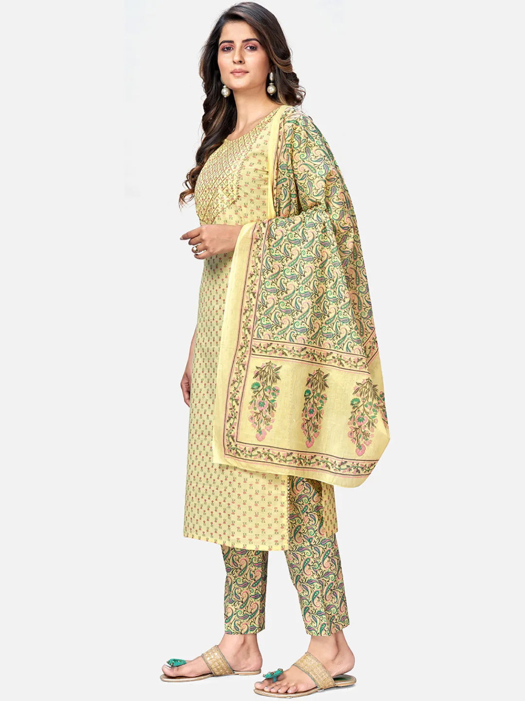 Women'S Foil Print & Gota Patti Work Straight Cotton Yellow Kurta Pant With Dupatta