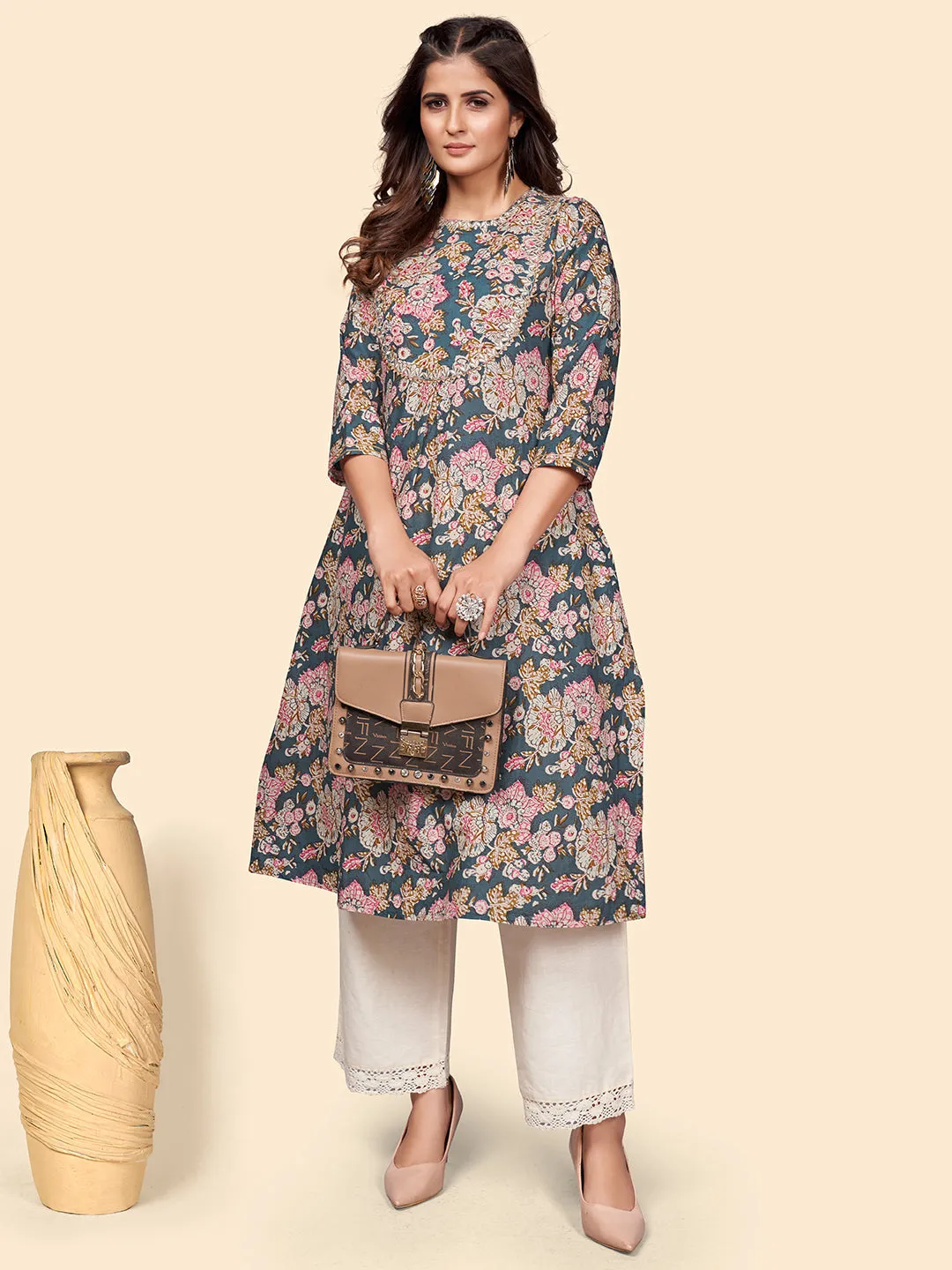 Women'S Printed & Embroidered Straight Cotton Blue Stitched Kurta