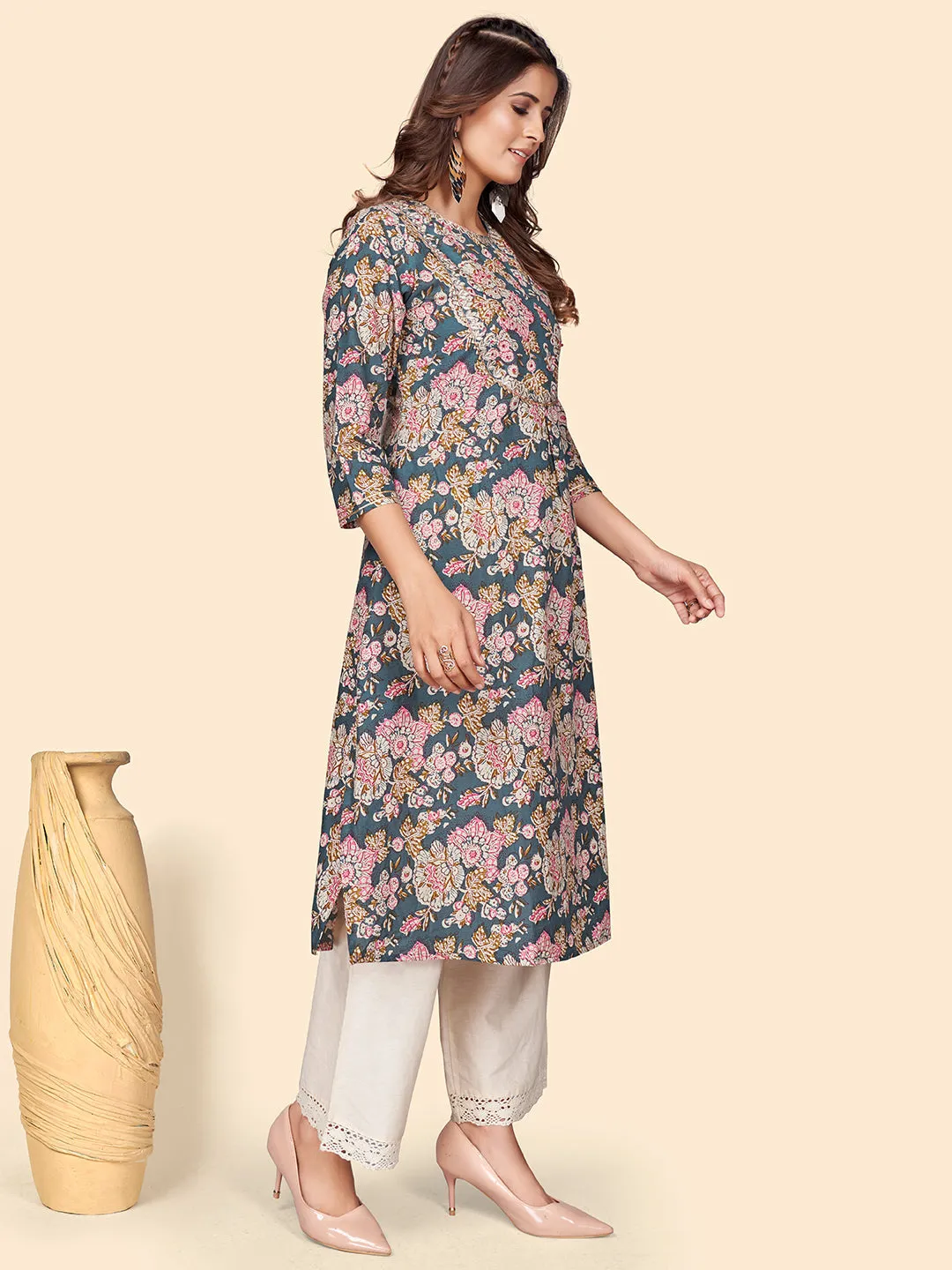 Women'S Printed & Embroidered Straight Cotton Blue Stitched Kurta