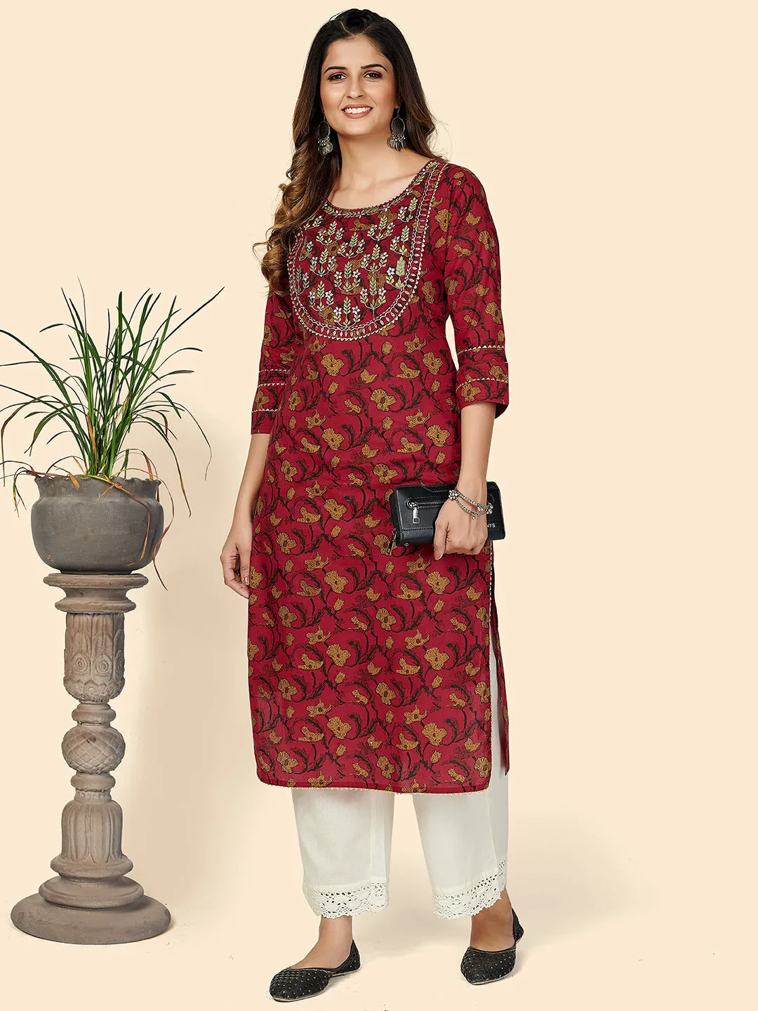 Women'S Printed & Embroidered Straight Cotton Red Stitched Kurta